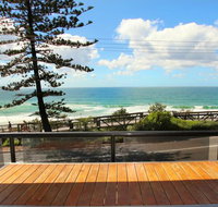 Unit 3 Phoenix Apartments 1736 David Low Way Coolum Beach - Linen Incl. WIFI 500 Bond - New Castle Holiday