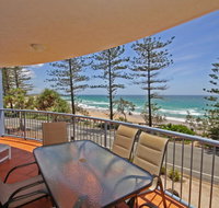 Unit 3 The Rocks 1746 David Low Way Coolum Beach - 500 BOND - New Castle Holiday