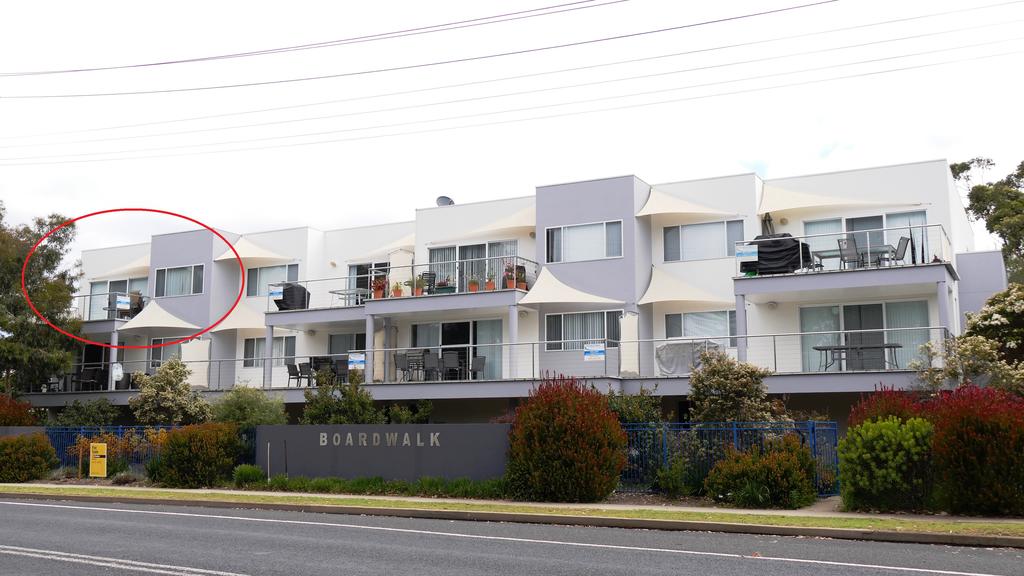 Tinpot ACT New Castle Holiday