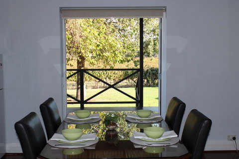 Upper Reach Spa Cottage - New Castle Holiday 2