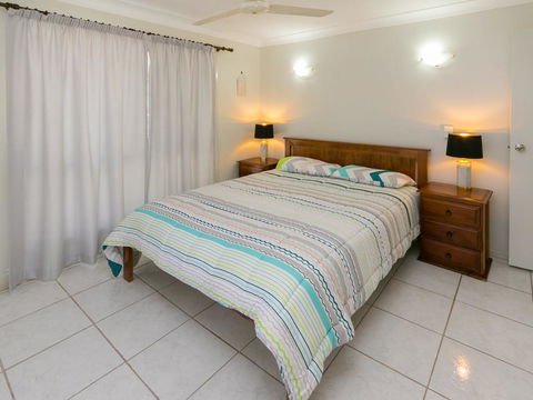 Upstairs And Downstairs - 81 Denman Camp Rd - New Castle Holiday 1