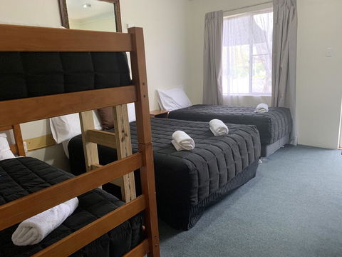 Valley View Motel - New Castle Holiday 2
