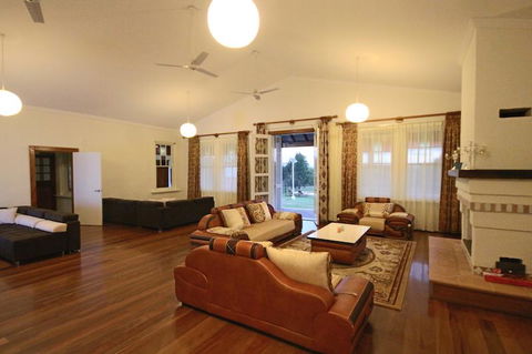 Verona House - New Castle Holiday 3
