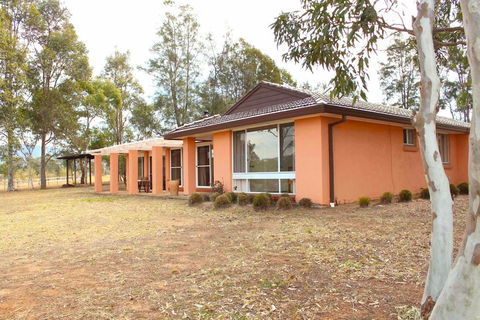 Verona Vineyard Cottage - New Castle Holiday 0