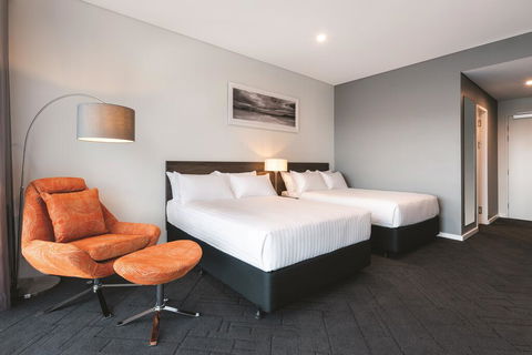 Vibe Hotel Subiaco Perth - New Castle Holiday 3