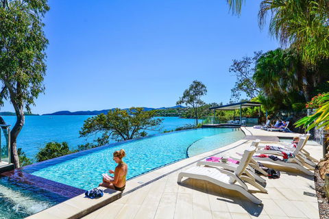 Villa 16 The Edge On Hamilton Island - New Castle Holiday 1