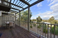 Book Pokolbin Accommodation Vacations New Castle Holiday New Castle Holiday