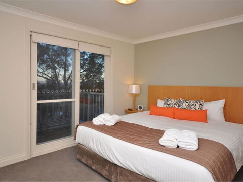 Villa 3br Bordeaux Resort Condo Located Within Cypress Lakes Resort (nothing Is More Central) - New Castle Holiday 2
