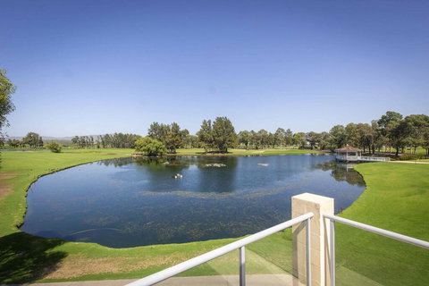 Villa On The Green - New Castle Holiday 1