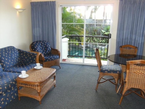 Villa Vaucluse Apartments - New Castle Holiday 1