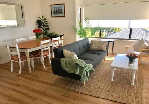 Vista Marina Penthouse #6 - New Castle Holiday 3