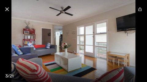 Vitamin Sea - New Castle Holiday 2