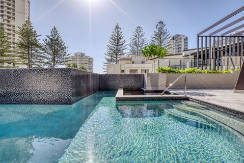 Vue Broadbeach - New Castle Holiday 2