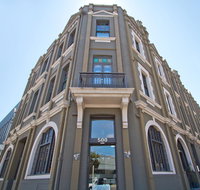 Vulcan Hotel Sydney - New Castle Holiday