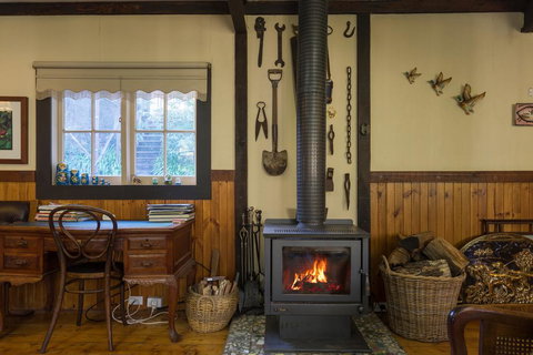 Walhalla Coach House - New Castle Holiday 2