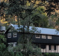 Walhalla Coach House - New Castle Holiday