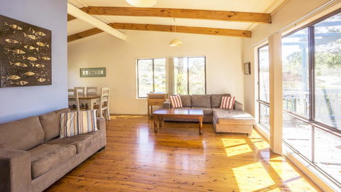 Wallder Cottage - New Castle Holiday 0