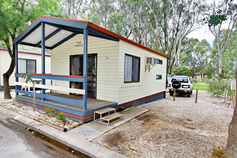 Wangaratta Caravan Park - New Castle Holiday 3