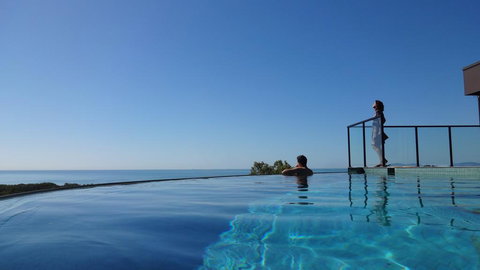 Warrawong Lodge - New Castle Holiday 0