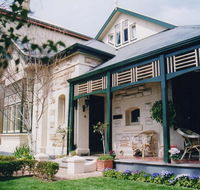 Water Bay Villa Bed  Breakfast - New Castle Holiday