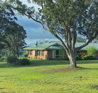 Waterfall Way Farmstay - New Castle Holiday