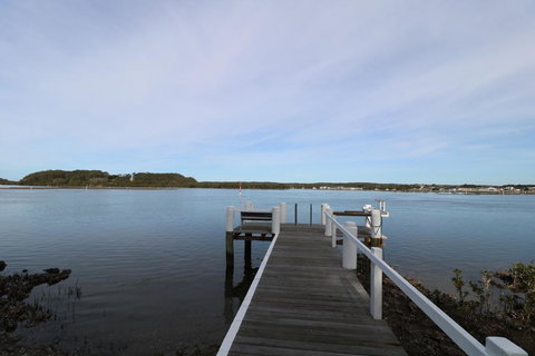 Waterfront Cottages - New Castle Holiday 3