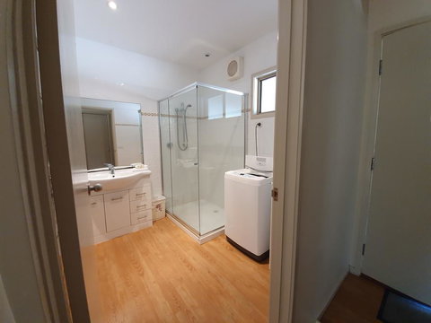 Waterfront Retreat At Wattle Point - New Castle Holiday 2