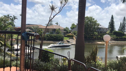 Waterfront Sorrento - New Castle Holiday 1