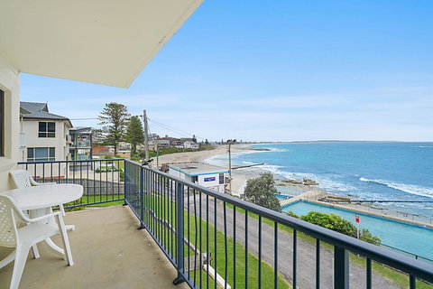 Waterfront Unit, Unit 2 - New Castle Holiday 1