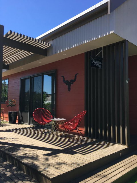 Daydream Cottage - New Castle Holiday 6