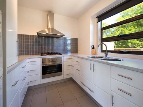 Daydream Cottage - New Castle Holiday 3