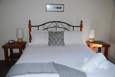 Bluegum Ridge Cottages - New Castle Holiday 20