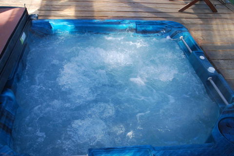 Bluegum Ridge Cottages - New Castle Holiday 27