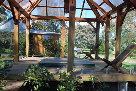 Bluegum Ridge Cottages - New Castle Holiday 26