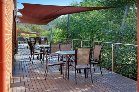 Blazing Stump Motel & Suites - New Castle Holiday 39