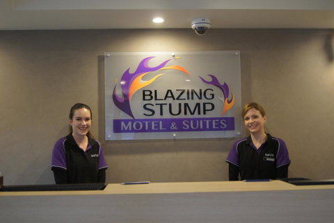 Blazing Stump Motel & Suites - New Castle Holiday 21