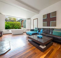 Chestnut Daylesford - New Castle Holiday