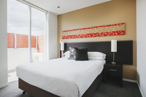 Punthill Williamstown - New Castle Holiday 1