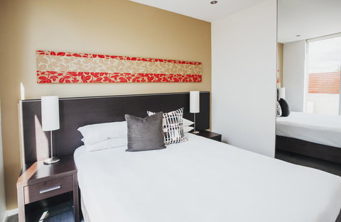 Punthill Williamstown - New Castle Holiday 4