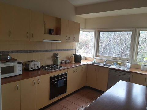 Elevated Holiday House Overlooks Tranquil Wetlands - New Castle Holiday 2