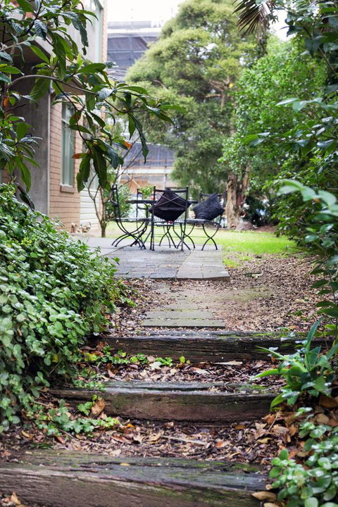 Melbourne Villa - New Castle Holiday 37