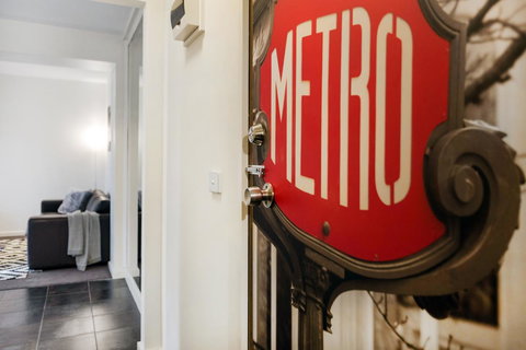 Melbourne Villa - New Castle Holiday 35