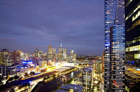 Melbourne Luxury Collection - New Castle Holiday 30