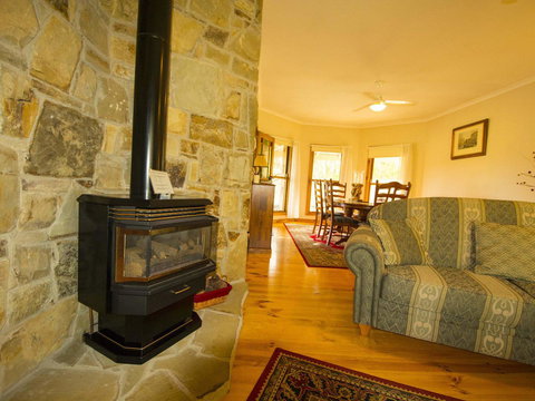 Angel's Rest - New Castle Holiday 8