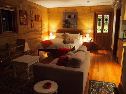 Bundjil Studio - New Castle Holiday 22