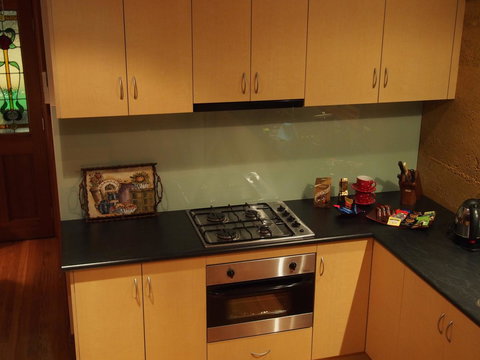 Bundjil Studio - New Castle Holiday 26