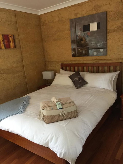 Bundjil Studio - New Castle Holiday 9