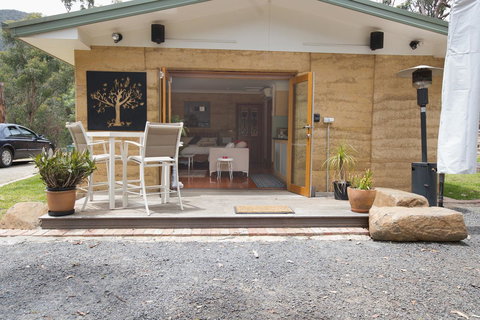 Bundjil Studio - New Castle Holiday 2