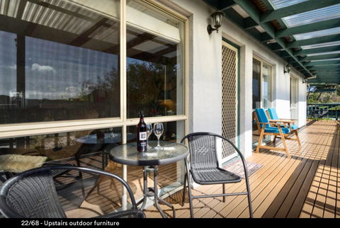 Nest On A Crest - New Castle Holiday 25