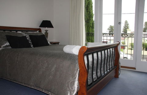 Beechwood Apartment - New Castle Holiday 4